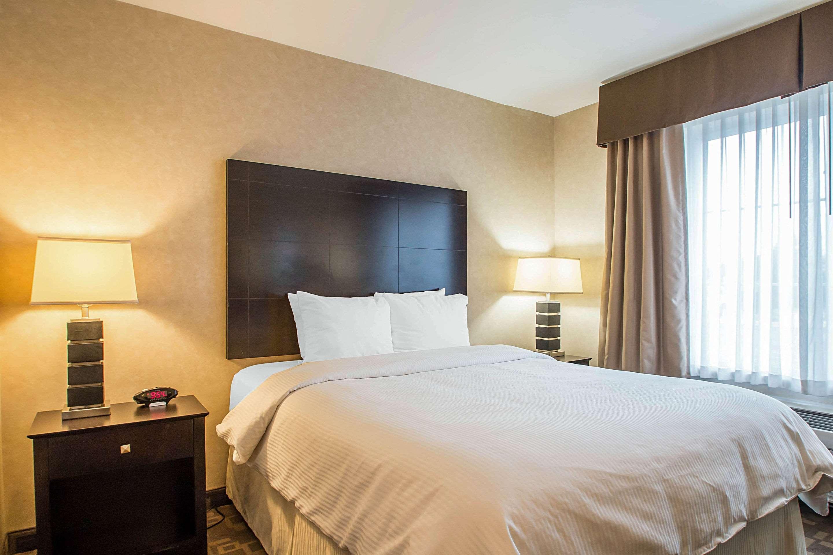 Clarion Inn Elmhurst - Oak Brook Near I-88, I-290, I-294 Kültér fotó