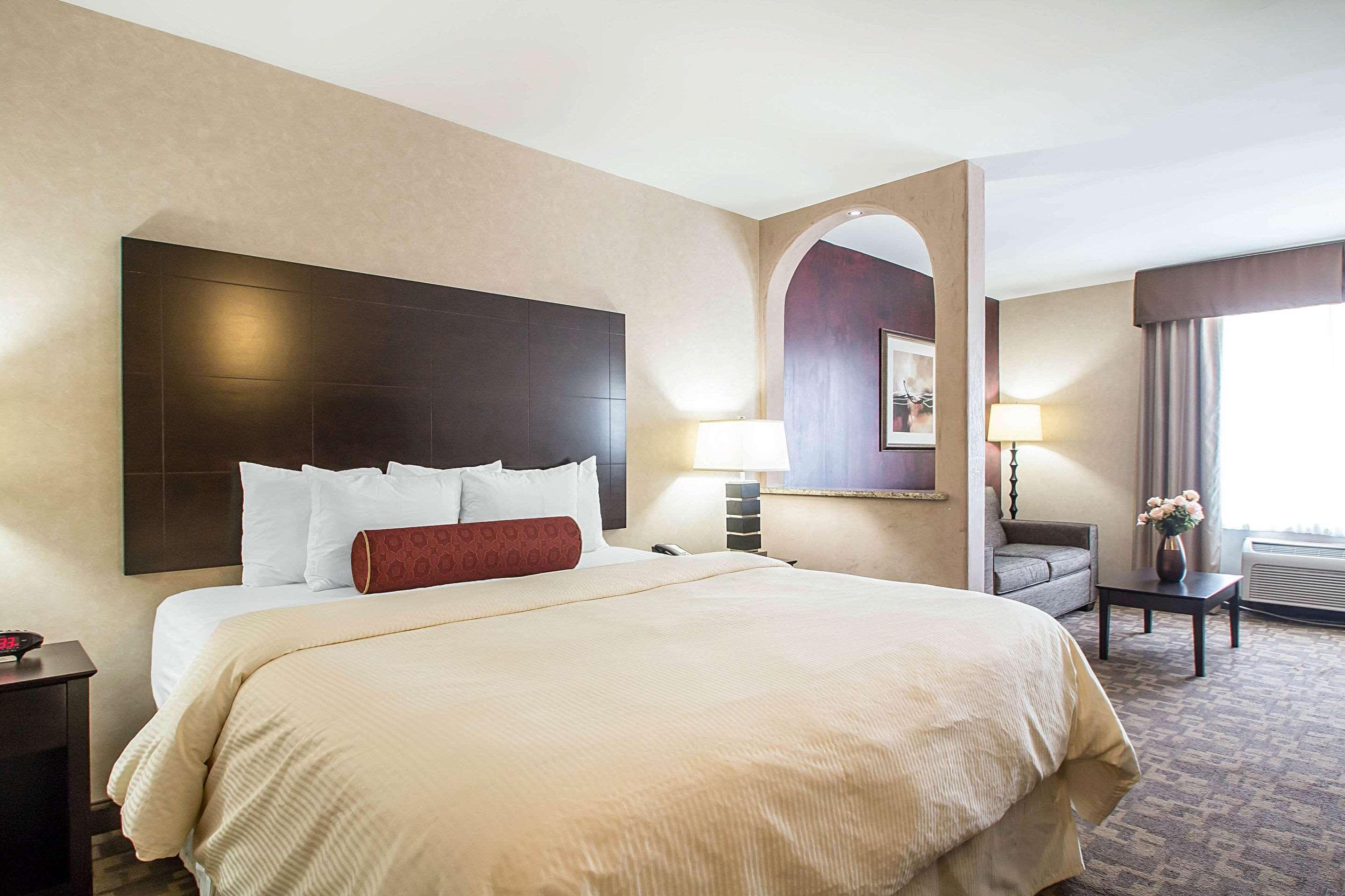 Clarion Inn Elmhurst - Oak Brook Near I-88, I-290, I-294 Kültér fotó